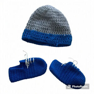 Kids  Custom Knit Hat and Booties